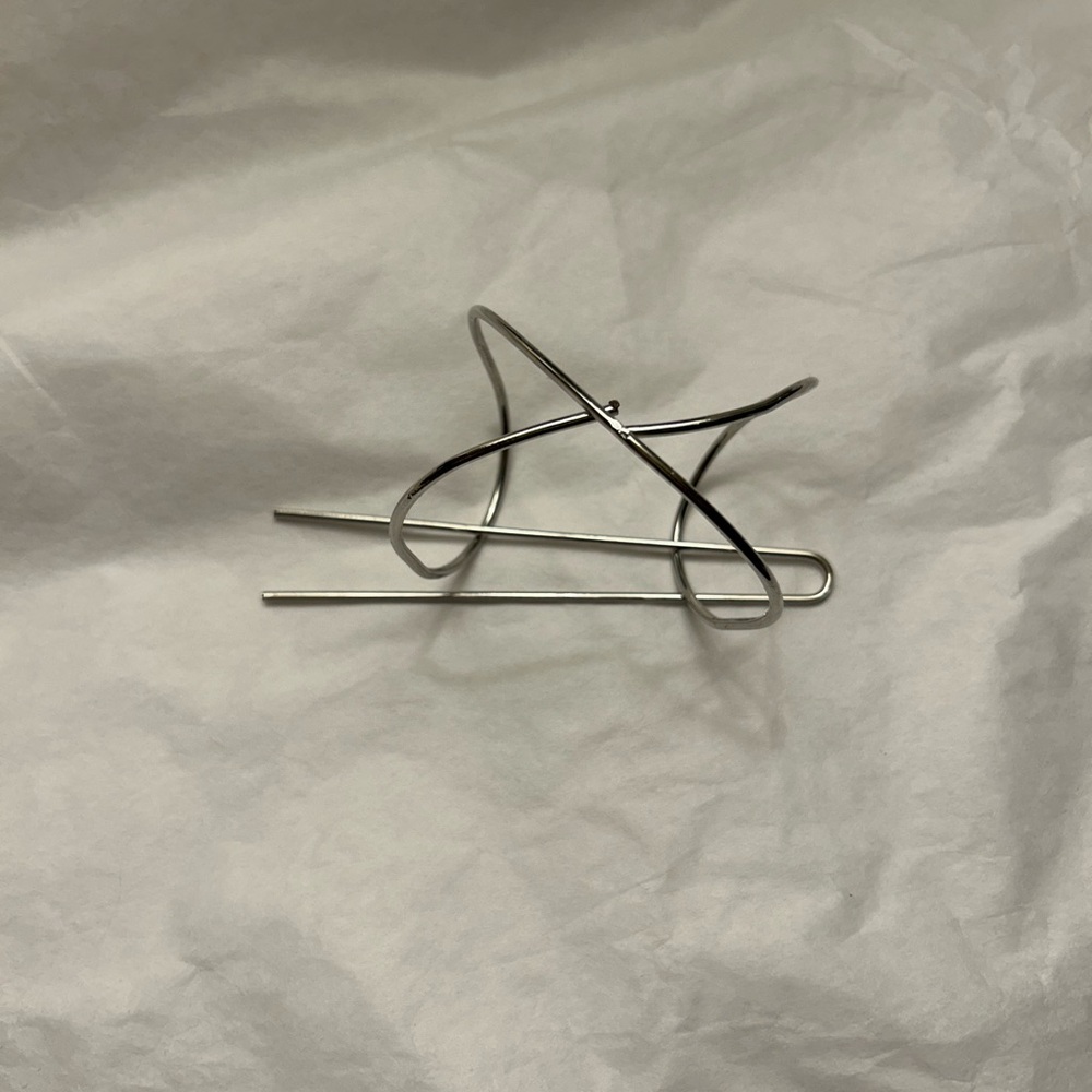 Silver Bun Accessory - Picture 2 of 4